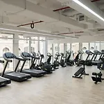 Vayk - Modern Studio In Jvc With Terrace