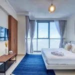 Beautifully Furnished 3Br + Maids - Creek Harbour