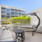 Vayk - Modern Studio In Jvc With Terrace
