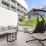 Vayk - Modern Studio In Jvc With Terrace