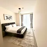 2 Bedroom Close To Dubai Mall