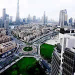 Brown Stone Holiday Homes Burj Khlifa