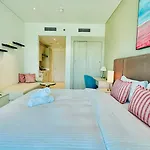 Venduras - Luxe Studio In Palm Jumeirah With Beach Access