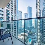 Sumptuous 3Br With Assistant Room At Act One Act Two Tower 2 In Downtown Dubai By Deluxe Holiday Homes