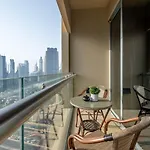Guestready Holiday Homes - Downtown Dubai Delight