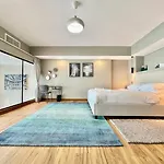 Penthouse Paradise Duplex Loft W Skyline Views