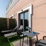 Private Jacuzzi - 1 Bedroom - Jvc