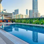 The First Collection Dubai Marina
