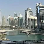 Luxurious 1 Bedroom Apartment In The Dubai Marina!