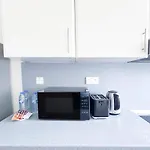 Luxury Stay At Madison 2Bedroom Balcony