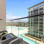 Premium 1-Br With Exquisite Layout In District One
