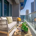 Frank Porter - Damac Maison Mall Street