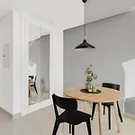 Guestready - Modern Grey With Pool And Gym