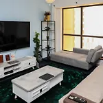 Seaside Hostels