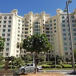 Breathtaking 3 Beds ,Beach Access, Fully Upgraded