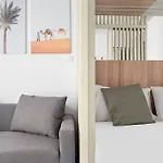 New Design Studio Next To Burj Khalifa, Mall & Dubai Fountain
