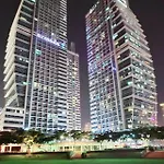 Armada Avenue Hotel
