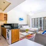 Rh- Contemporary Studio, Downtown, Near Dubai Mall & Burj Khalifa