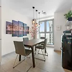 76Th Floor- 2 Bedroom Apartment Princess Tower Palmview