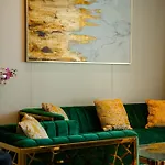 Five Palm Super Luxury Apt With Full Sea Views