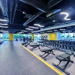 Elegant Studio In Me Do Re Tower