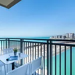 Guestready Azure 52|42 Marina Views