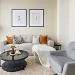 Guestready - Contemporary With Ain Dubai View