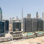 Frank Porter - Vera Residences