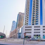 Canal View Studio - Burj Al Najoom-L14 - Near Dubai Mall