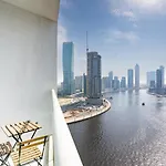 Escape 24 Luxury Studio Damac Maison Prive Business Bay Dubai