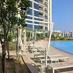Jbr-Yet Easy To Get Here By Car