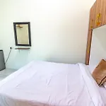 Comfortable Private Rooms In Compound Housing