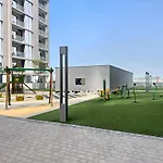 Cozy 2 Bedroom In Meydan - Sobha Creek Vista