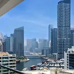 Cozy Apartment In Dubai Marina