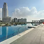 Palace Residences - Chic Two Bed With Creek Views
