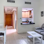 Convenient Studio Near Metro