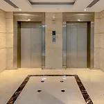 Convenient Studio Near Metro
