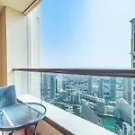 Stunning Marina View Luxury Apartment