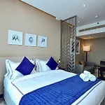 Luxury Escapes - Damac Maison Prive - Canal View Studio Apts - Near Dubai Mall