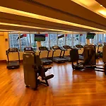 Ostay-Fashion Avenue Dubai Mall