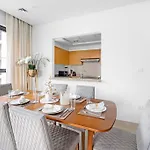 First Class 2Br Modern City Oasis