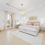 Maison Privee - Ultra-Luxury Villa With Private Pool & Beach On Palm