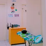 Universe Premium Capsule Hostel 5 Min Walking From Sharaf Dg Metro Station Al Makhool