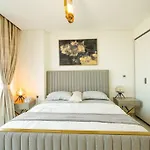 Md Luxurious 2 Bedroom Apartment 1 Residence Wasl Dubai Frame View