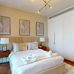 Primestay - 2Br Plus Maids City Walk Residences - Al Wasl