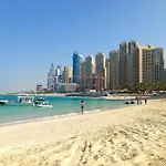Urban Panda Hostel Jbr Dubai