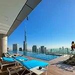 Sky-High Oasis Burj Khalifa Views, Rooftop Infinity Pool, 3Br Apartment In Paramount Hotel Midtown