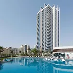 Maison Privee - Tranquil Apt With Mesmerizing Views Cls To Marina