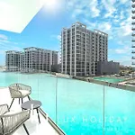 Lux The Burj Khalifa Lagoon View Suite 2