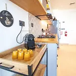 High-End 1Br At Collective With Burj Views 1506